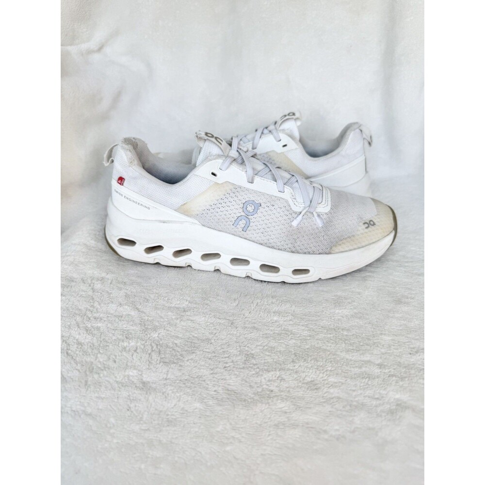 On Cloud 5.5Y  Kids White/Ivory Cloudnova Sneaker Youth